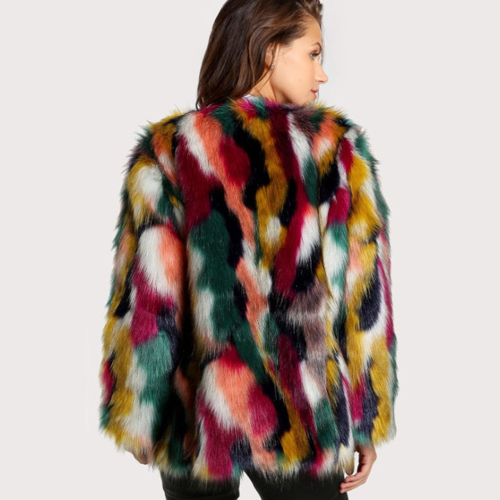 Manteau Fourrure Colorée – Élégance et Confort